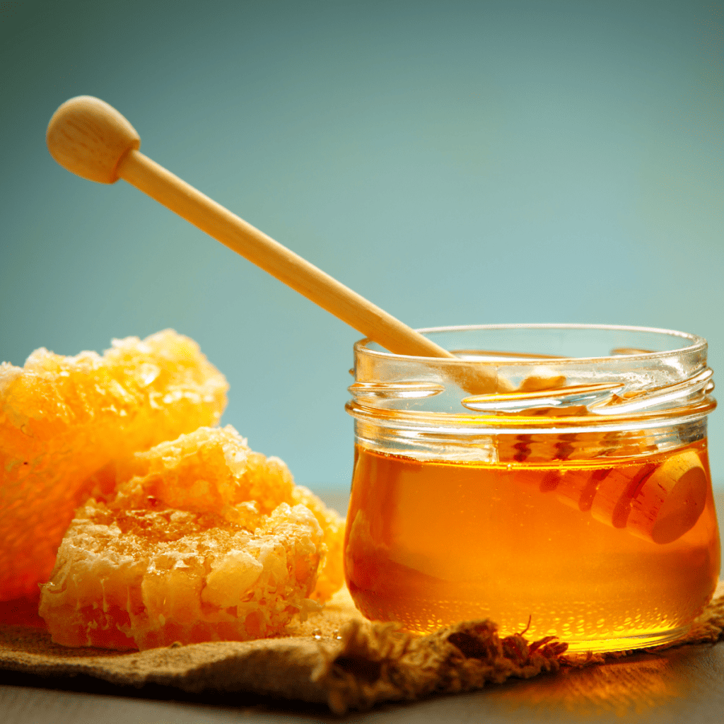 honey as a natural ingredient for a lip balm